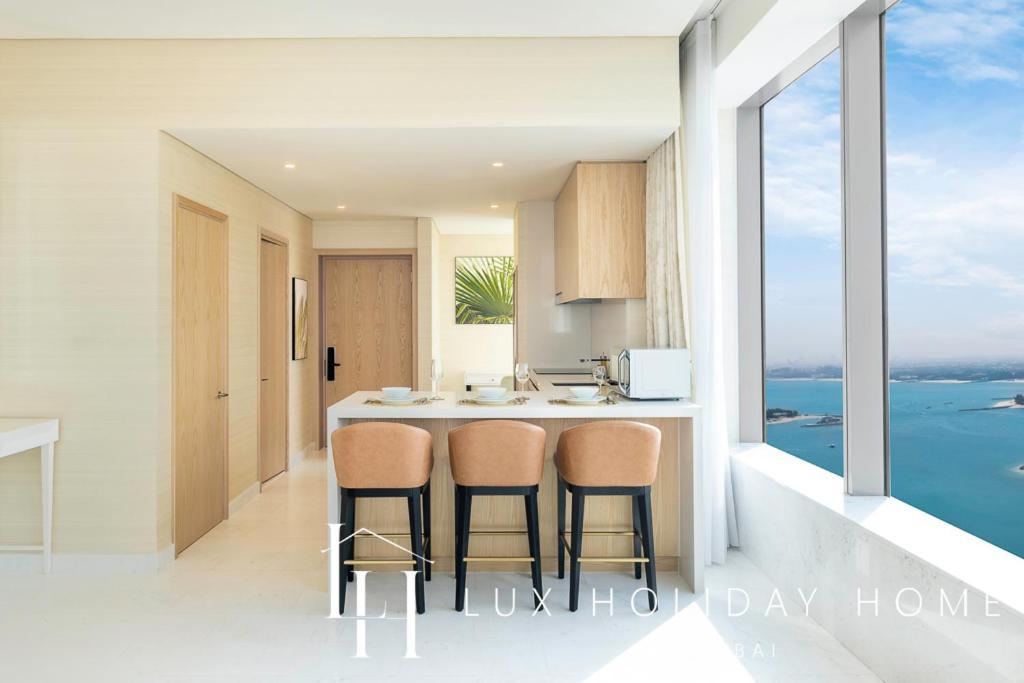 Lux Iconic Views At The Palm Tower Suite 2 Dubaj Zewnętrze zdjęcie
